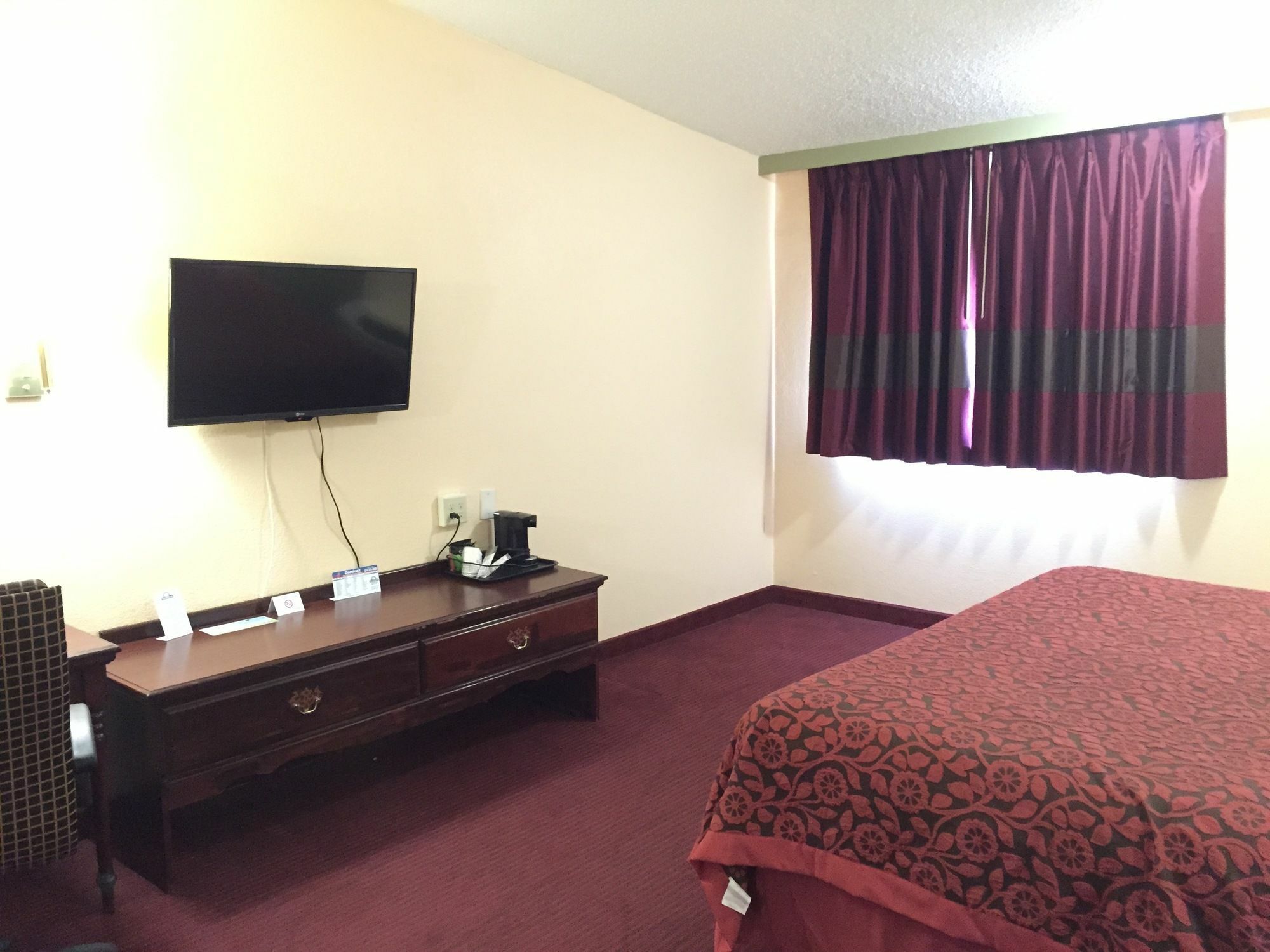Days Inn By Wyndham Grove City Columbus South Exterior photo